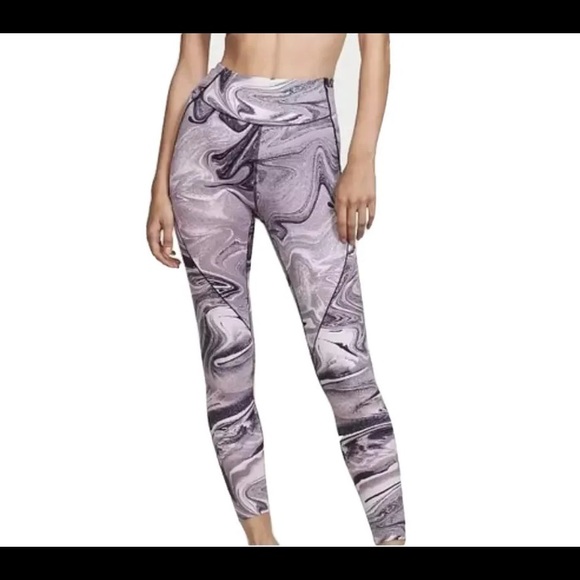 Victoria's Secret Pants - Victoria's Secret size 6 Sweat on Point High Rise Pocket Legging Onyx Marble